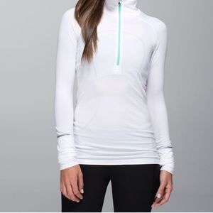 Lululemon Swiftly Tech 1/2 Zip - Size 4